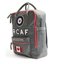 Charger l&#39;image dans la galerie, Sac à dos RCAF gris drapeau canadien
